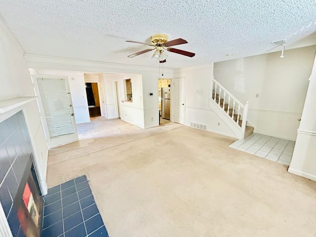 6738 ROSS RIDGE DR, Memphis, TN 38141