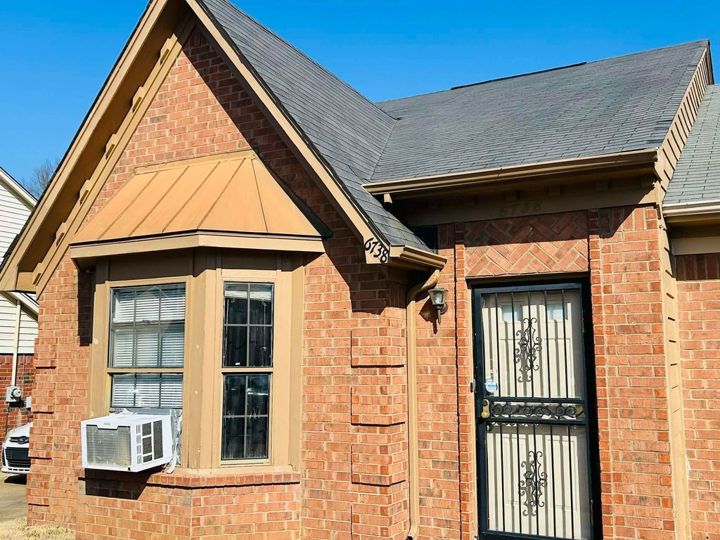 6738 ROSS RIDGE DR, Memphis, TN 38141