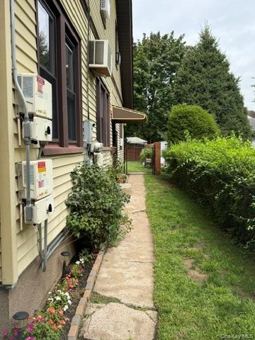 176 Orange Avenue, Suffern, NY 10901