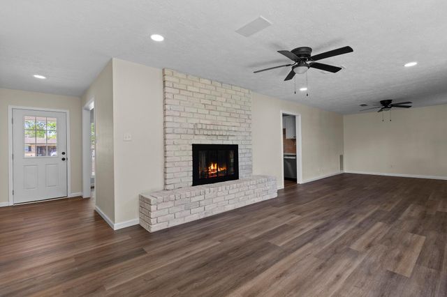 129 Briggs Street, Beaumont, TX 77707