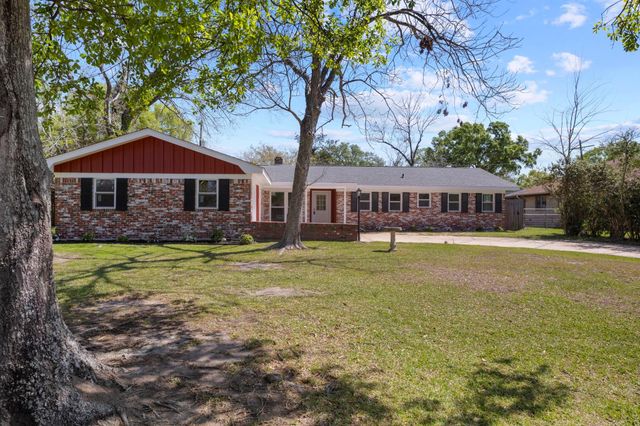 129 Briggs Street, Beaumont, TX 77707