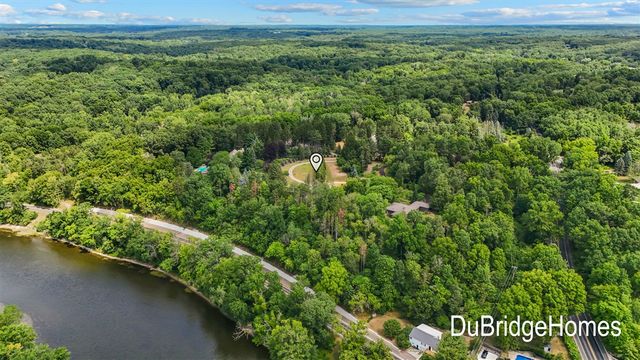 311 Honey Creek Avenue, Ada, MI 49301