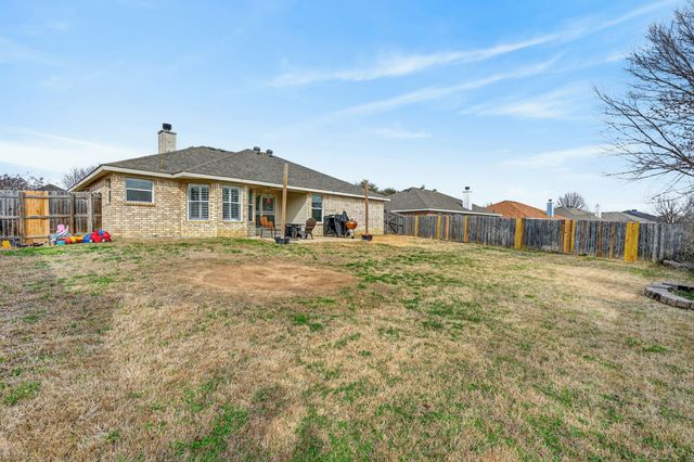 234 Wellington Trail, Weatherford, TX 76085
