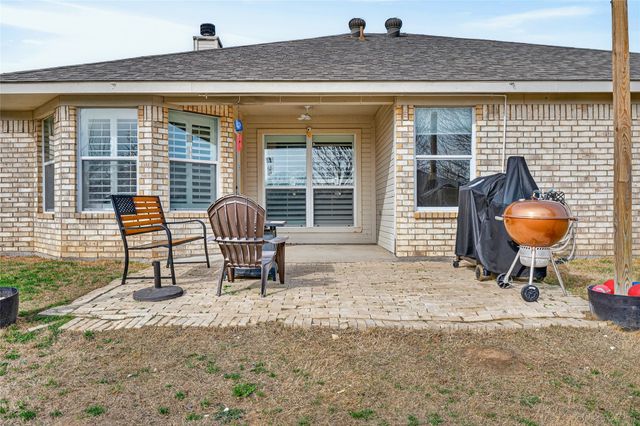 234 Wellington Trail, Weatherford, TX 76085