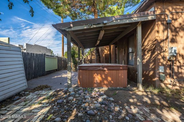 2315 College Street, Las Cruces, NM 88001