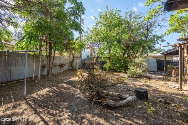 2315 College Street, Las Cruces, NM 88001
