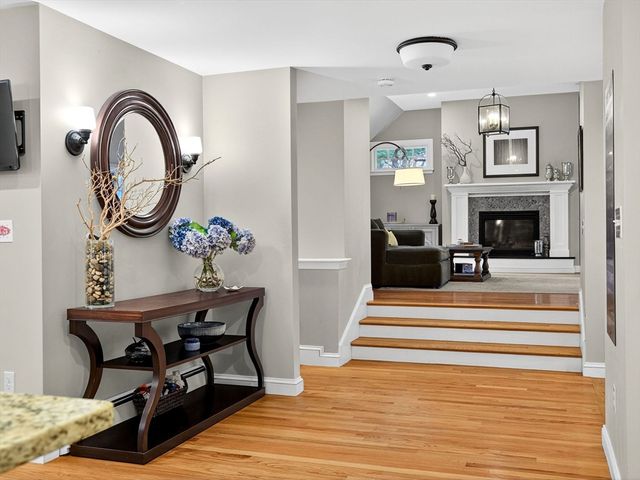 12 Cranberry Ln, Dover, MA 02030