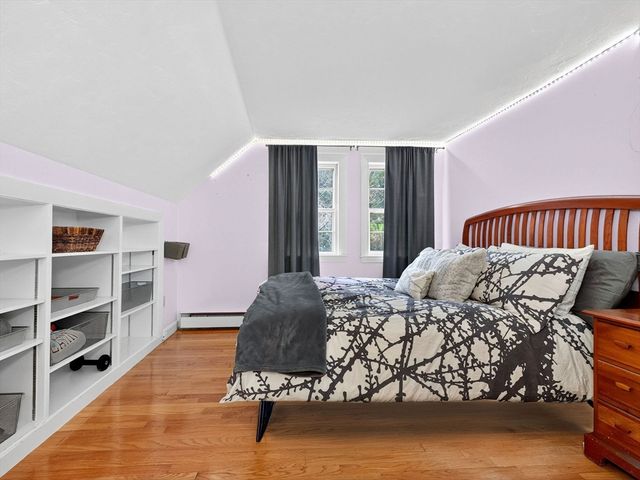 12 Cranberry Ln, Dover, MA 02030