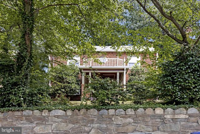 1714 33RD PL SE, Washington, DC 20020