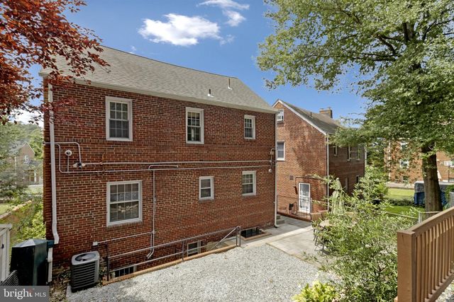 1714 33RD PL SE, Washington, DC 20020