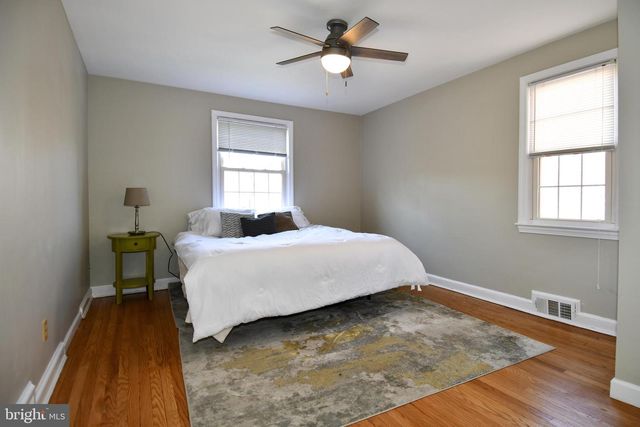 1714 33RD PL SE, Washington, DC 20020