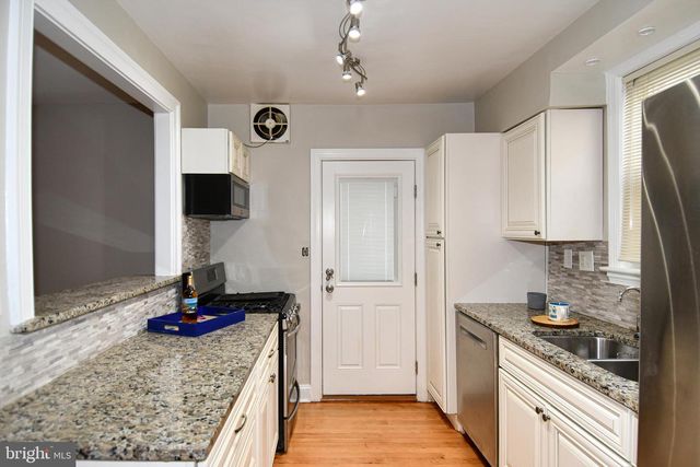 1714 33RD PL SE, Washington, DC 20020