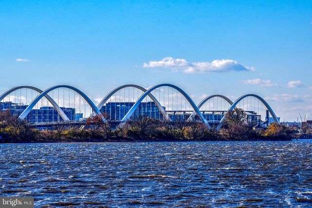 1714 33RD PL SE, Washington, DC 20020