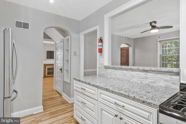 1714 33RD PL SE, Washington, DC 20020