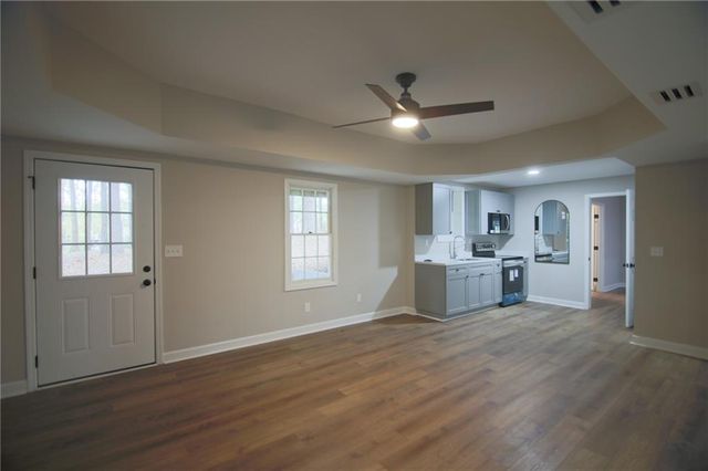 5702 Brynwood NW Circle, Acworth, GA 30101