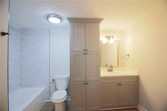 5702 Brynwood NW Circle, Acworth, GA 30101