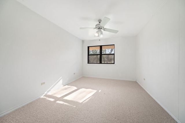 139 Lakeshore Drive, Waxahachie, TX 75165