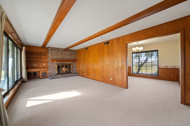 139 Lakeshore Drive, Waxahachie, TX 75165