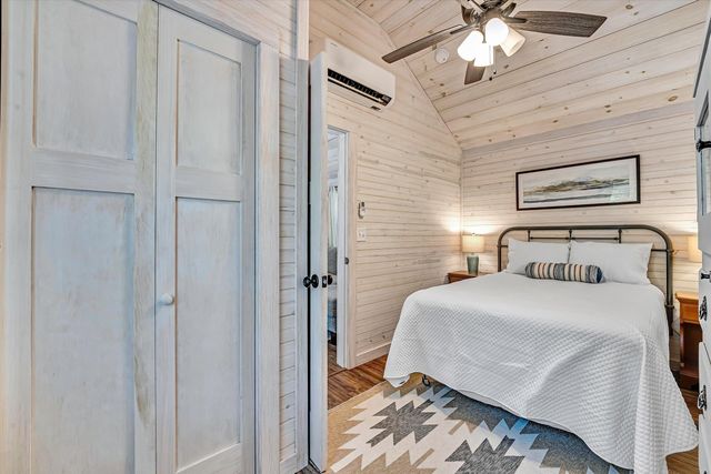 50 Grace LN, Union Hall, VA 24176