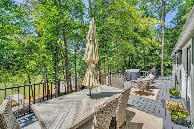 50 Grace LN, Union Hall, VA 24176