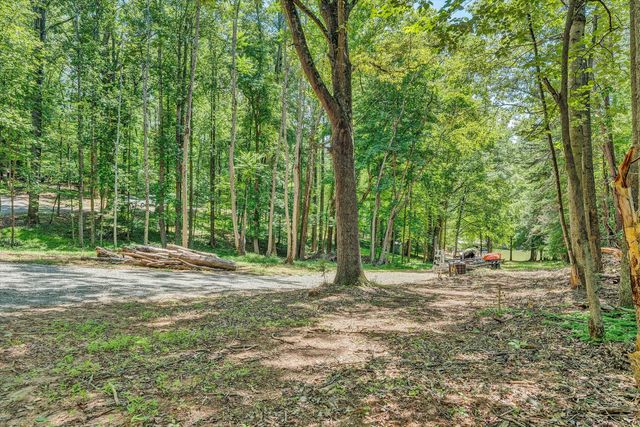 50 Grace LN, Union Hall, VA 24176