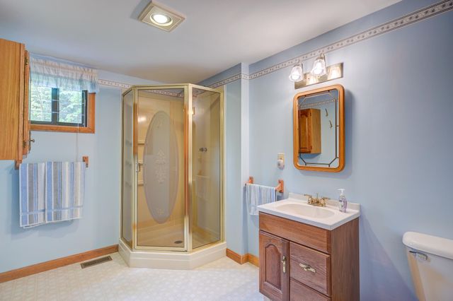 51 Pequawket Drive, Conway, NH 03818