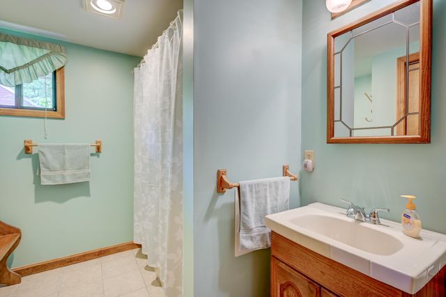 51 Pequawket Drive, Conway, NH 03818