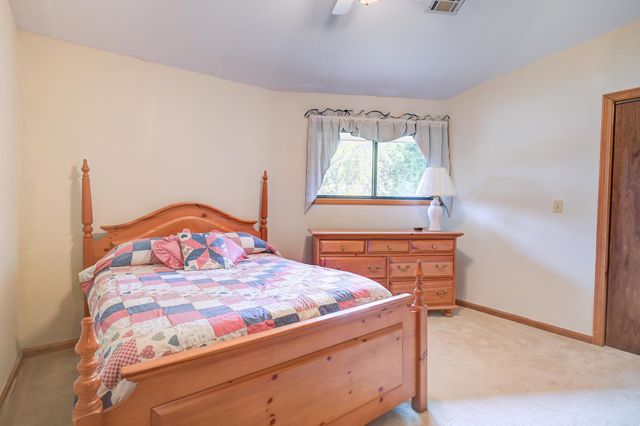 51 Pequawket Drive, Conway, NH 03818