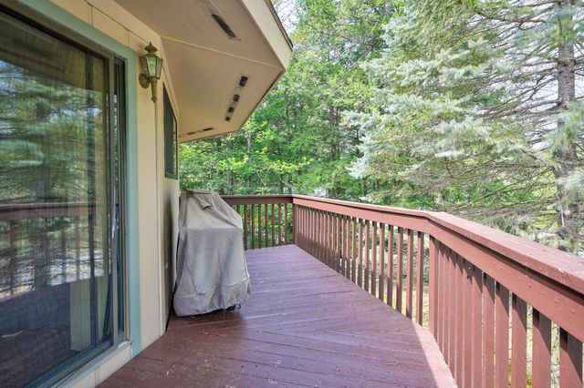 51 Pequawket Drive, Conway, NH 03818