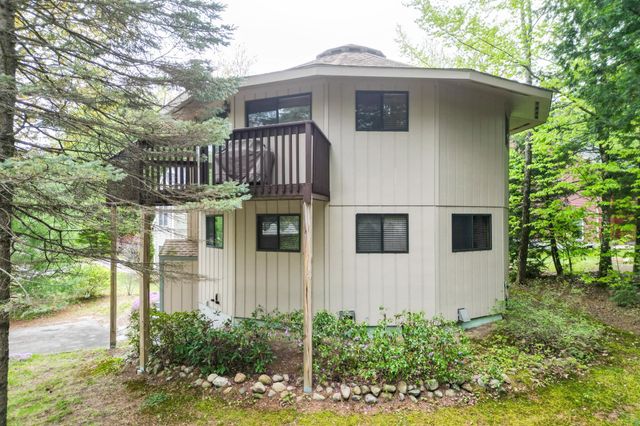 51 Pequawket Drive, Conway, NH 03818