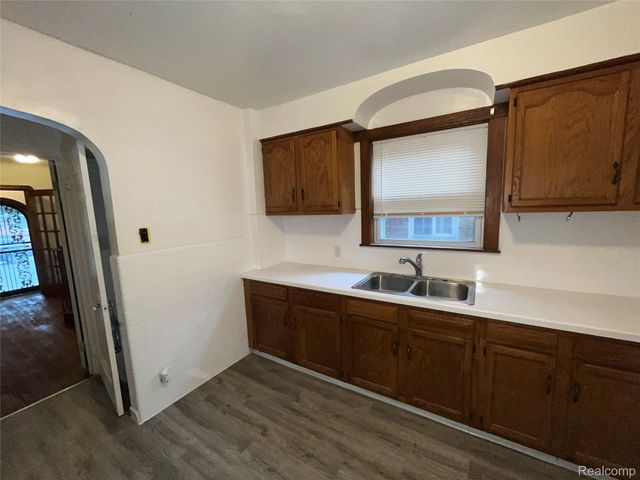 19417 Keystone Street, Detroit, MI 48234