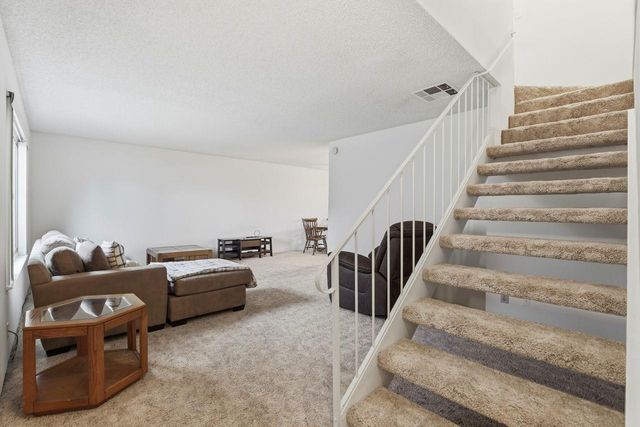 6025 Casa Alegre, Carmichael, CA 95608