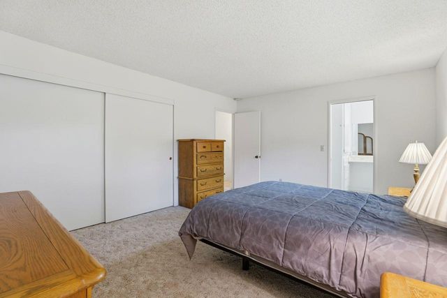 6025 Casa Alegre, Carmichael, CA 95608