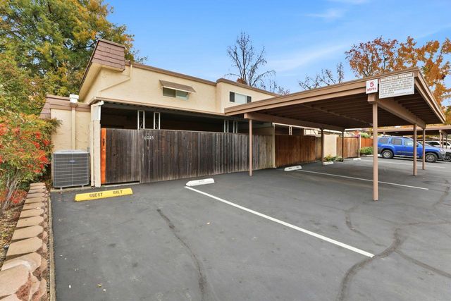 6025 Casa Alegre, Carmichael, CA 95608