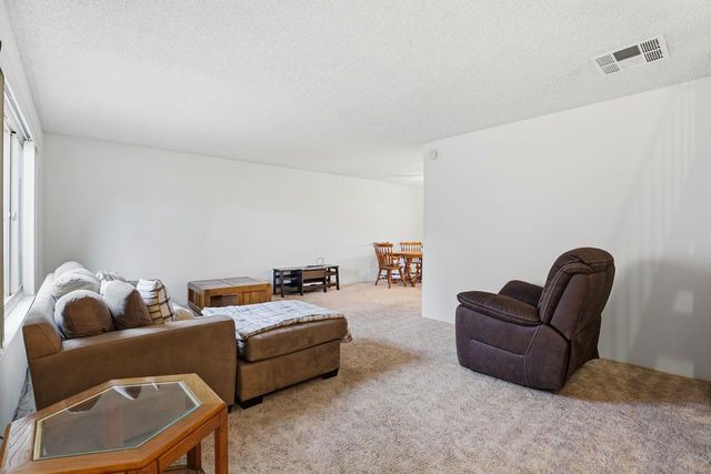 6025 Casa Alegre, Carmichael, CA 95608