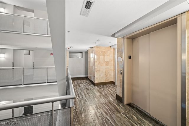 1237 Washington Avenue 601, Cleveland, OH 44113