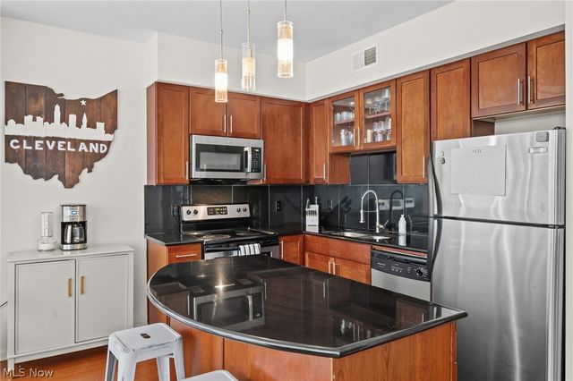 1237 Washington Avenue 601, Cleveland, OH 44113