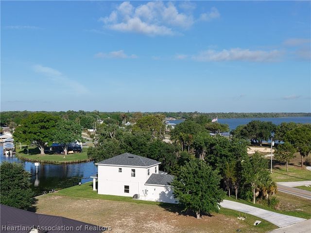 100 Tuomey Court, Lake Placid, FL 33852