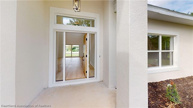 100 Tuomey Court, Lake Placid, FL 33852