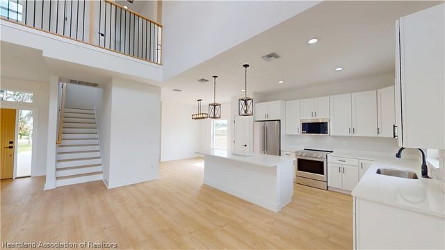 100 Tuomey Court, Lake Placid, FL 33852