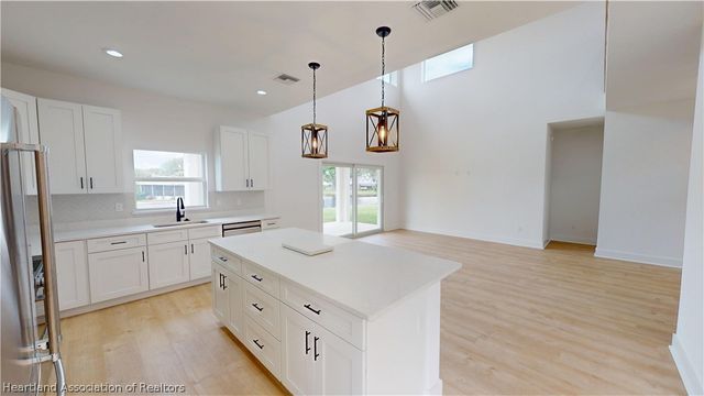 100 Tuomey Court, Lake Placid, FL 33852