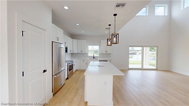 100 Tuomey Court, Lake Placid, FL 33852