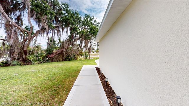100 Tuomey Court, Lake Placid, FL 33852