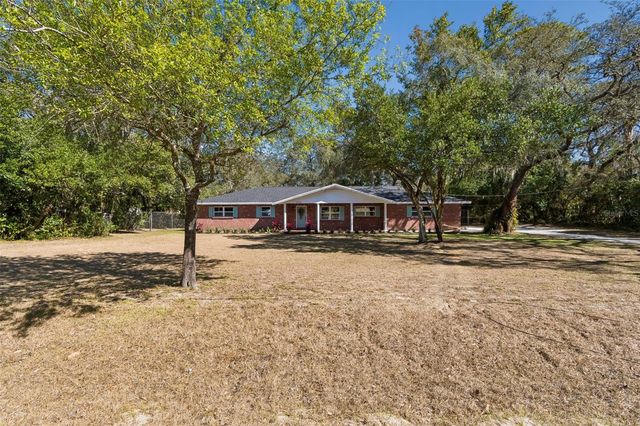 12105 N 53RD STREET, Temple Terrace, FL 33617