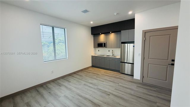 768 NW 2nd Street 2, Miami, FL 33128