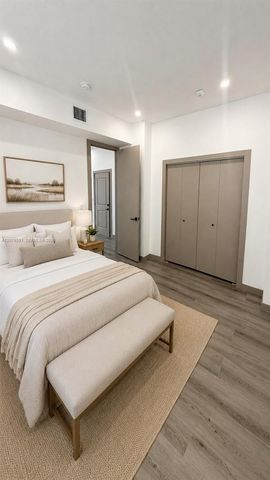768 NW 2nd Street 2, Miami, FL 33128