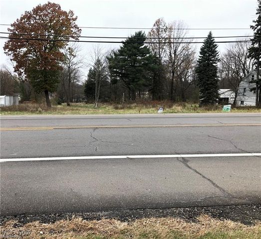 498 & 514 Niles Cortland Road SE, Warren, OH 44484