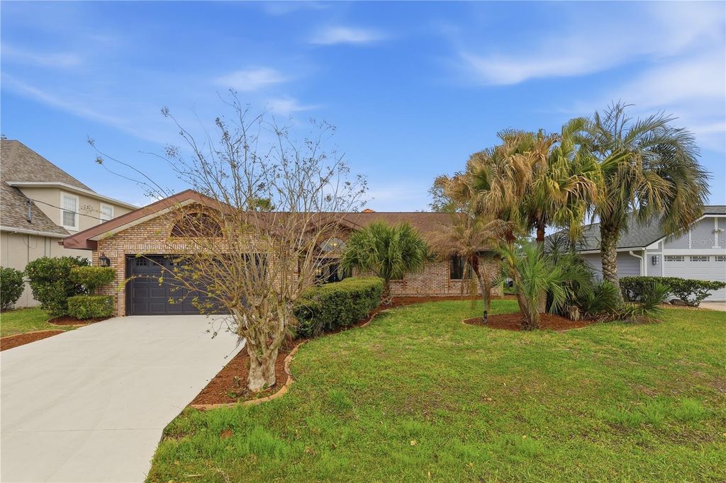Image 1 of property listing at 15 CEDARFIELD COURT, Palm Coast, FL 32137