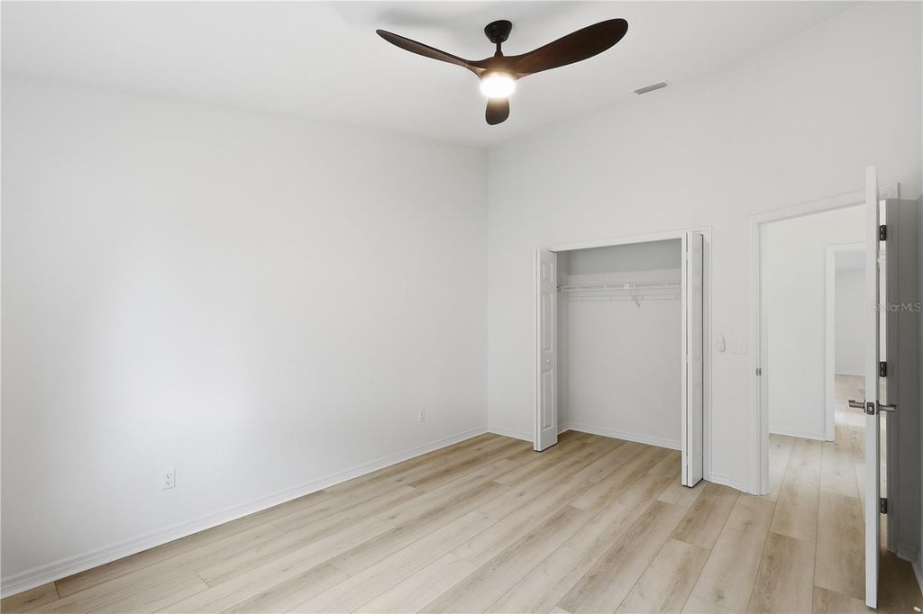 Image 33 of property listing at 15 CEDARFIELD COURT, Palm Coast, FL 32137