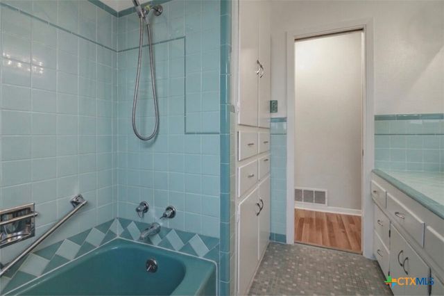 2410 Robin Road, Temple, TX 76502